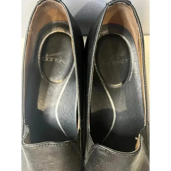 Dansko Clogs - Women's Size 8 - Picture 3 of 7